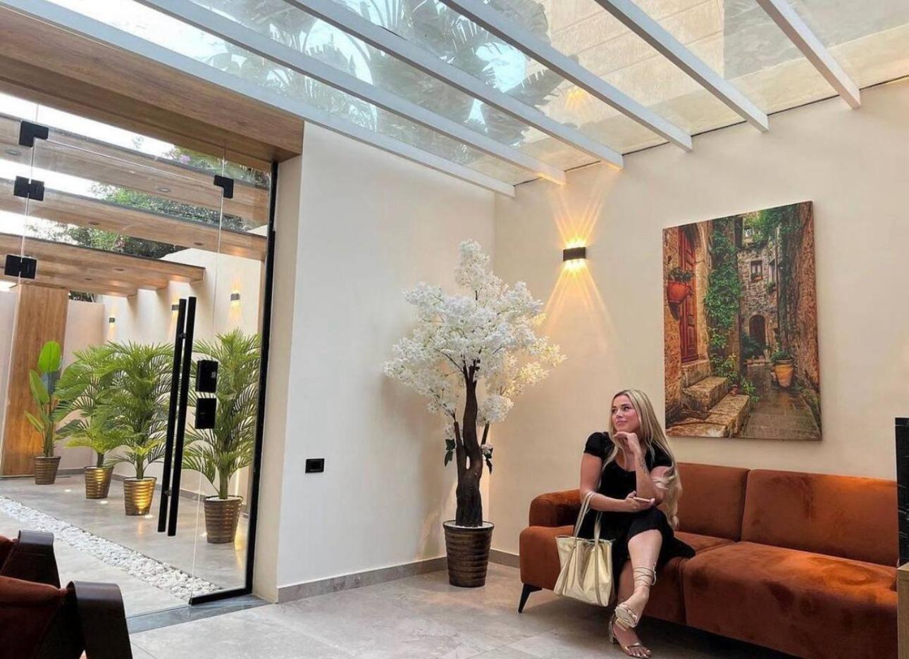 Elite Boutique Hotel *